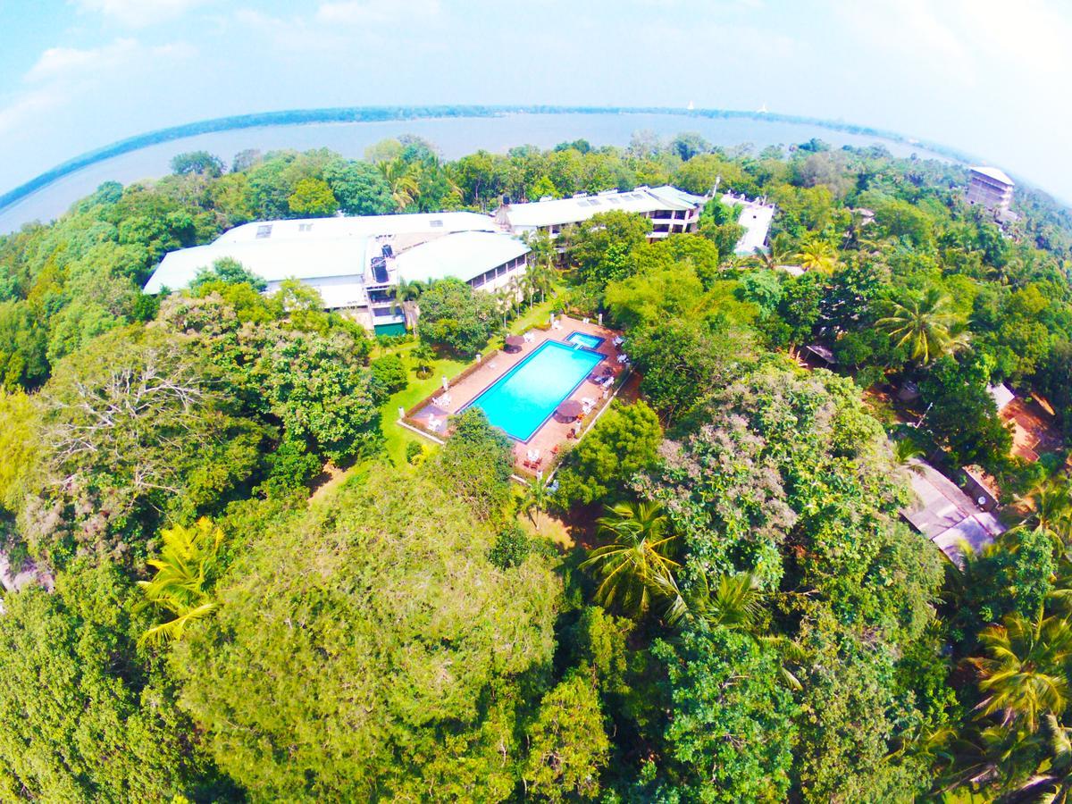 Heritage Hotel Anuradhapura Exterior photo